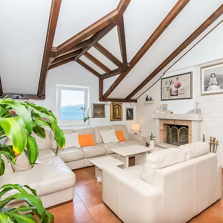Apartamento Vrandecic Postira