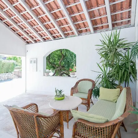 Vrandecic Apartment